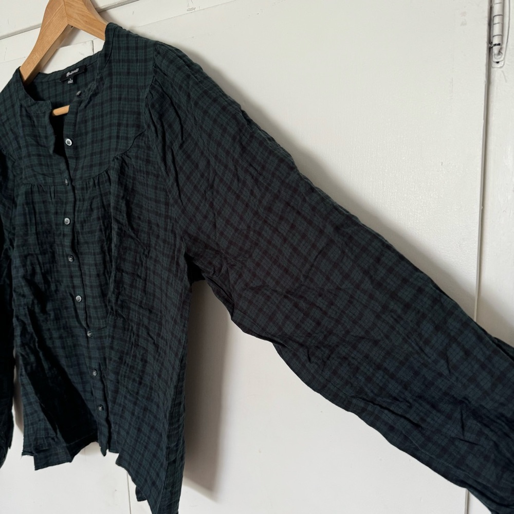 Madewell Women’s Button-Up Top